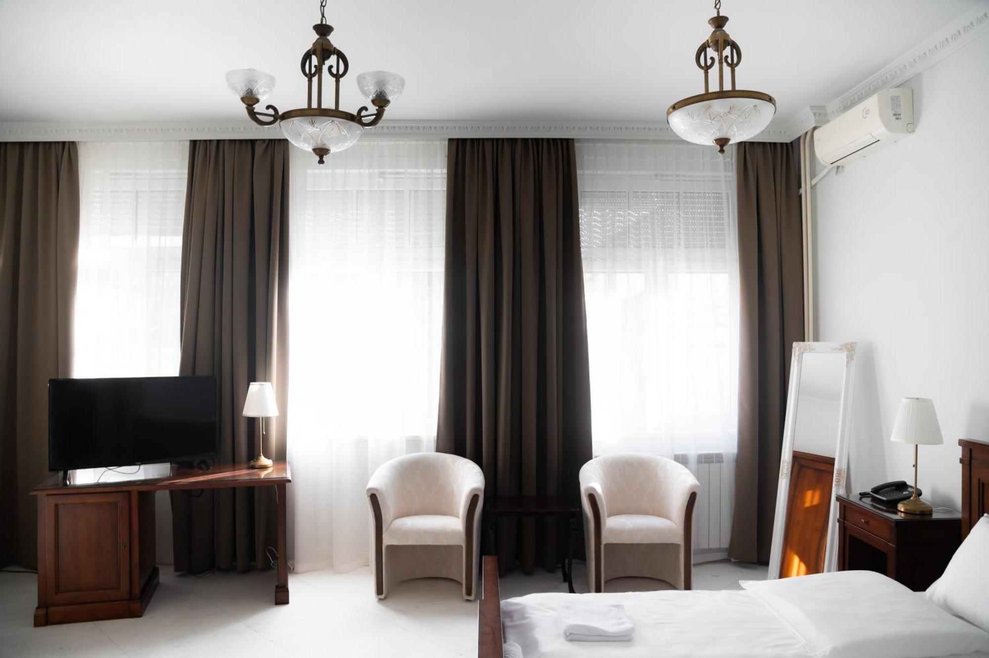Hotel Jardin Belgrado Exterior foto