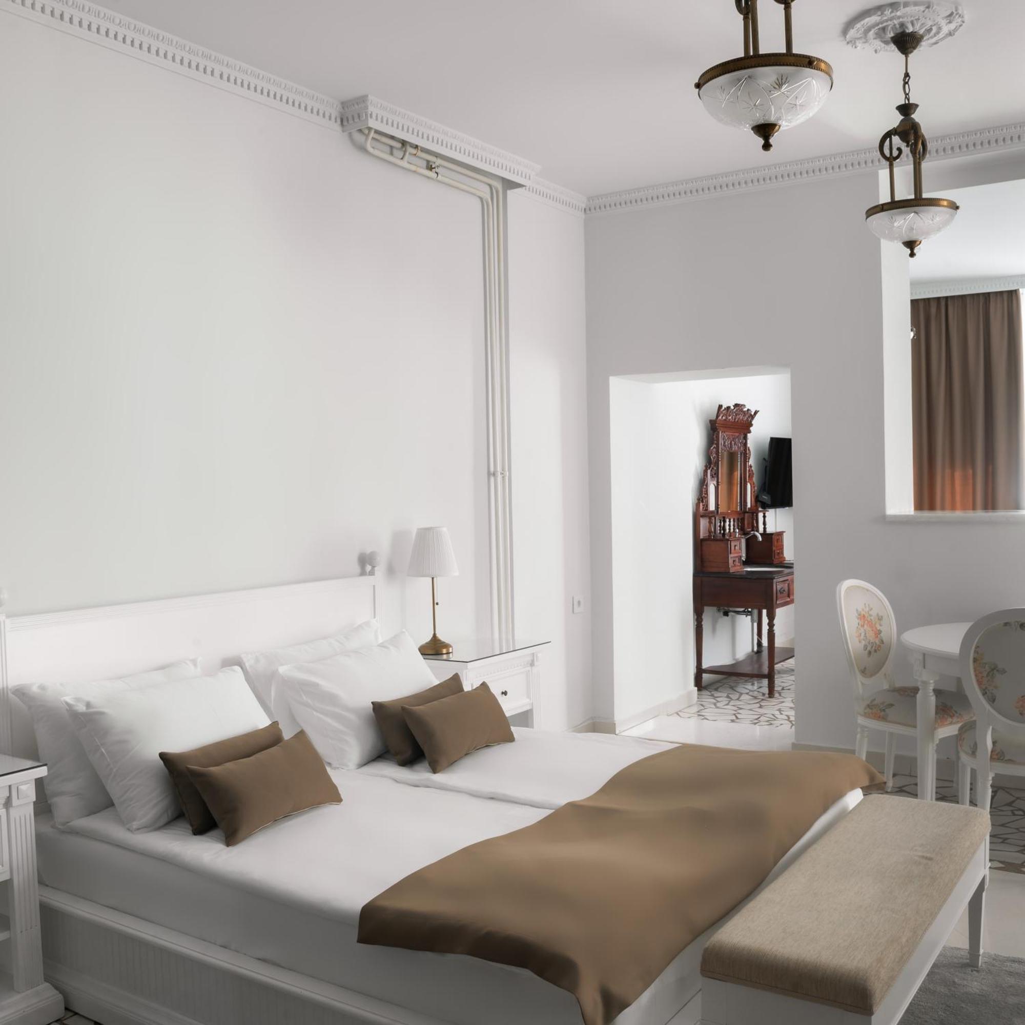 Hotel Jardin Belgrado Exterior foto