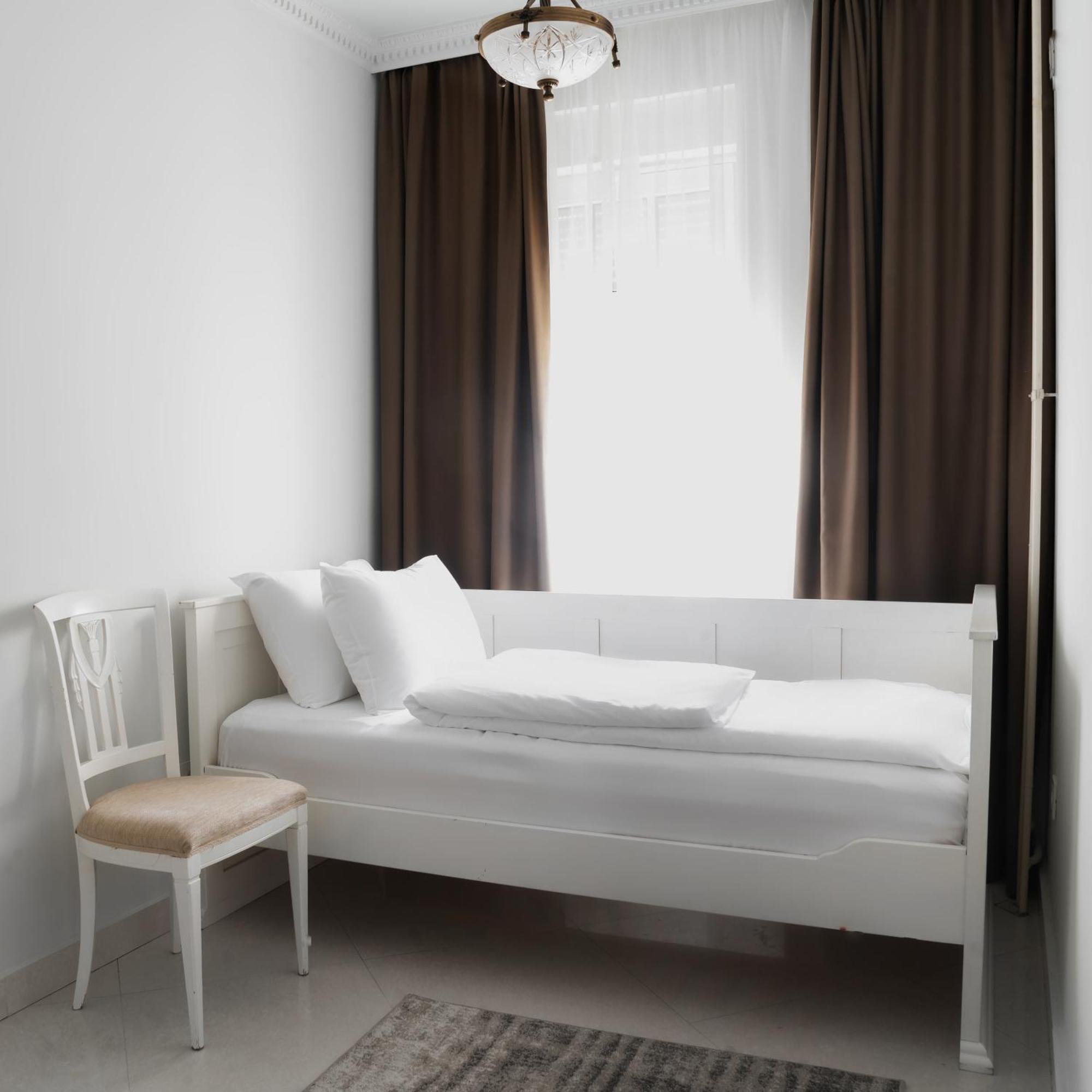 Hotel Jardin Belgrado Exterior foto